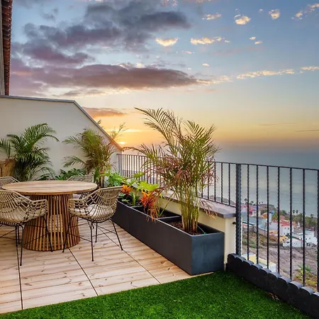 Victoria Dreamhouse - 2br Seaviews Terrace Apartamento